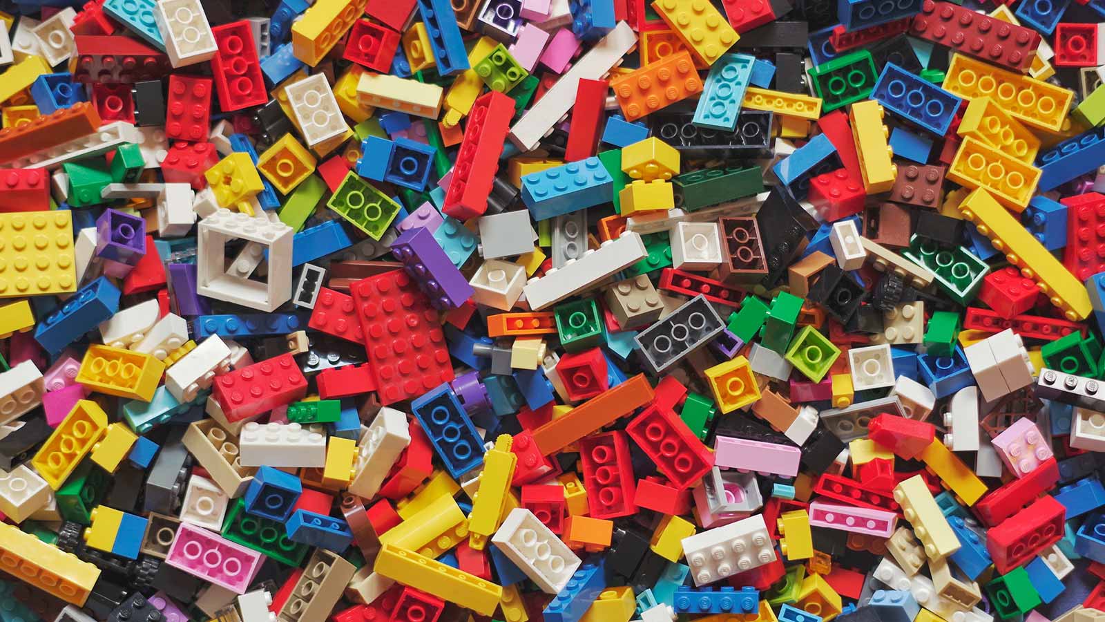 LEGO-Tisch – Kinder Service im Modehaus Jost